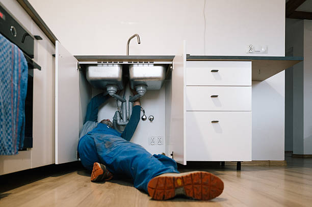 Professional Leak Detection technician working in Brownsville, TX